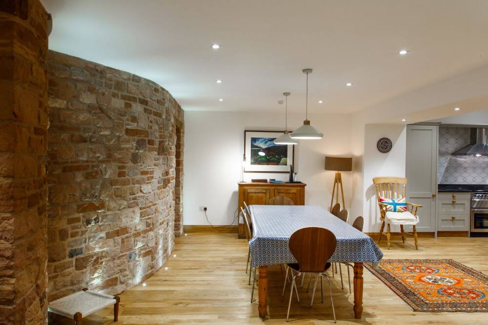 Phased barn conversion – North lakes