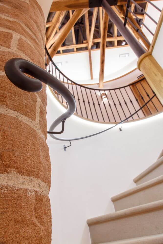 Phased barn conversion – North lakes