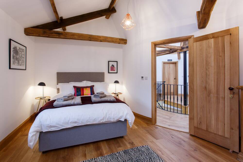 Phased barn conversion – North lakes
