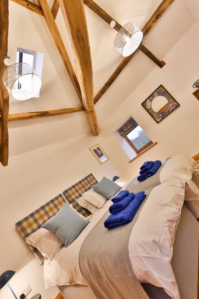Phased barn conversion – North lakes